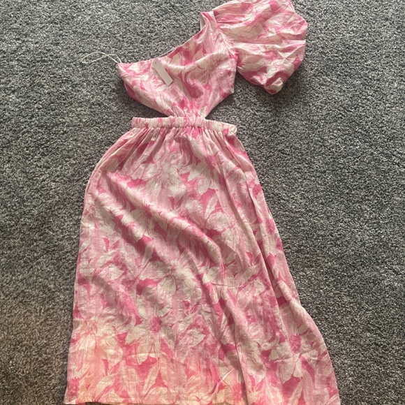 Red Dress Flower Dress with Cut Outs - Picture 3 of 3